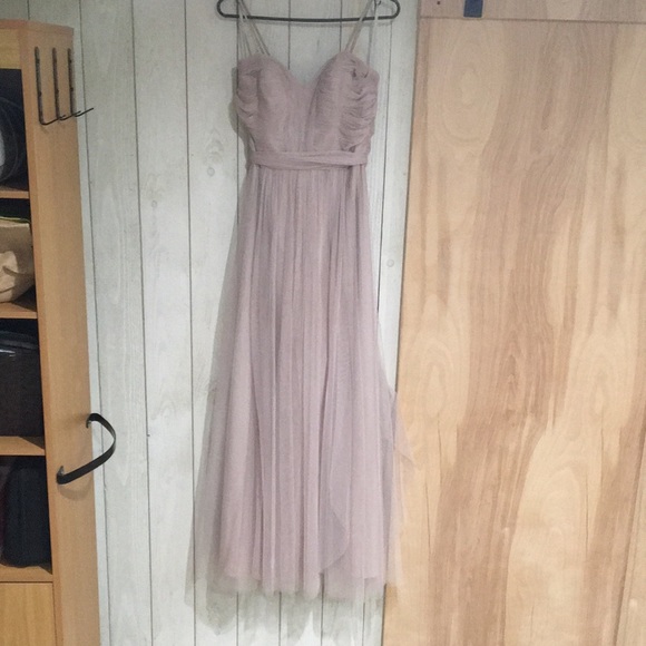 Beautiful Vera wang champagne colored dress - Picture 1 of 4